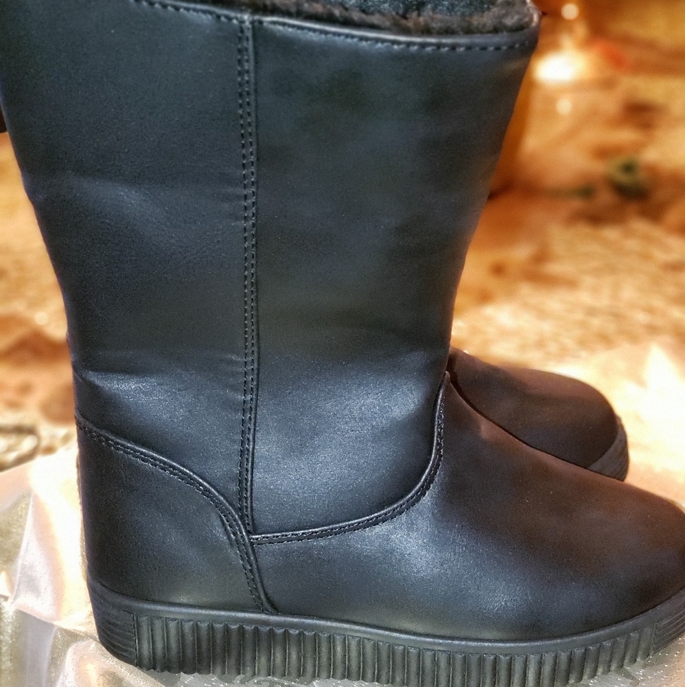 Girls Boots